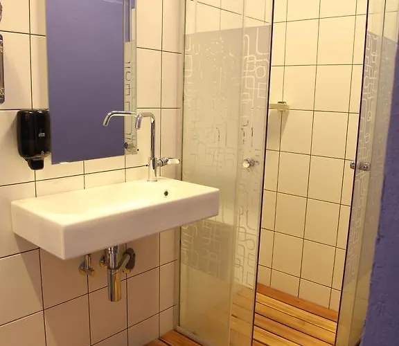 ホステル Zeppelin *