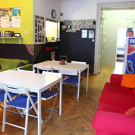 Vandrerhjem Zeppelin *